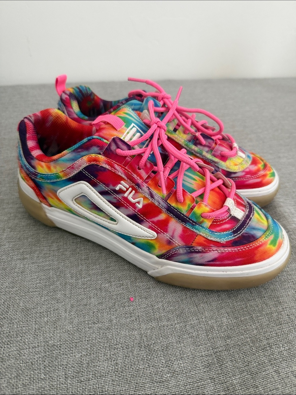 Fila Disruptor II vulcanized pink canvas lifestyle sneakers